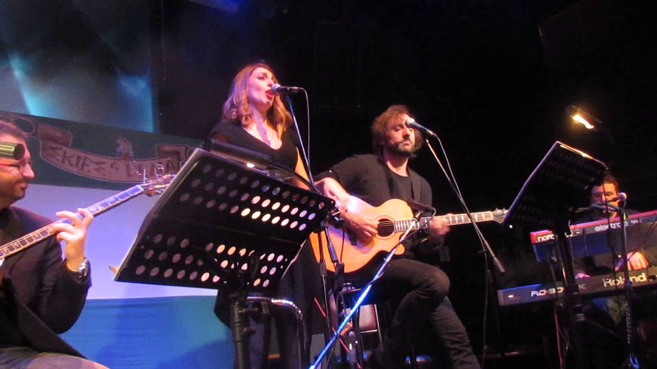 ΜΙΑ ΑΓΚΑΛΙΑ ΤΡΑΓΟΥΔΙΑ@ΡΥΘΜΟΣ STAGE 2016 - camera iphone 8 plus apk