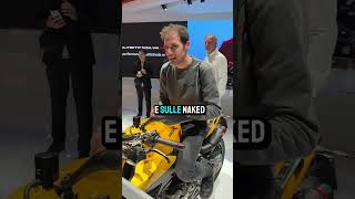 Ducati: tornano le signore in giallo! #ducatistreetfighterv2 #ducatipanigalev2 #eicma2025