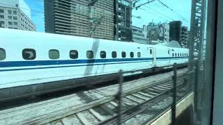 東海道線E233系vs東海道新幹線N700a 並走バトル