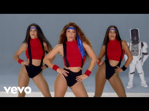 Black Eyed Peas, Shakira - GIRL LIKE ME (Official Music Video)