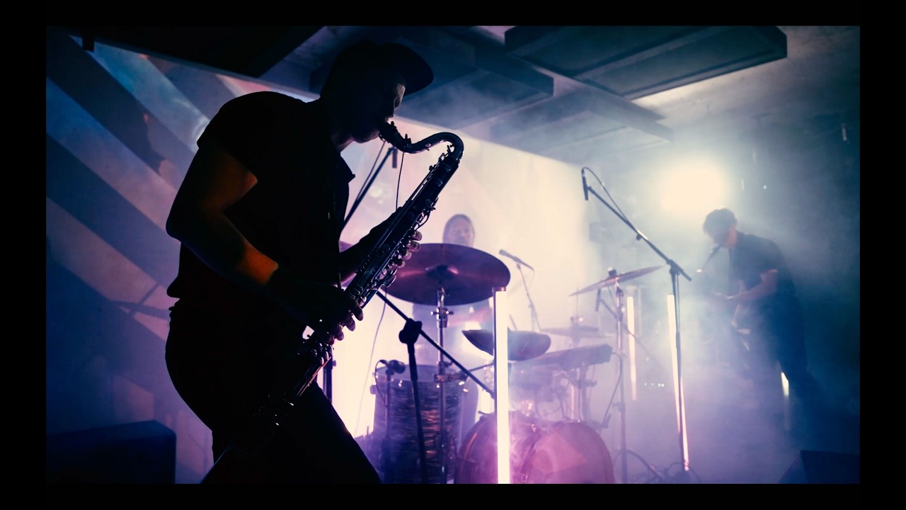 Obejrzyj BOBBY RAUSCH - CALLING - Live @ Urban Spree Berlin w YouTube Obejrzyj BOBBY RAUSCH - CALLING - Live @ Urban Spree Berlin w YouTube