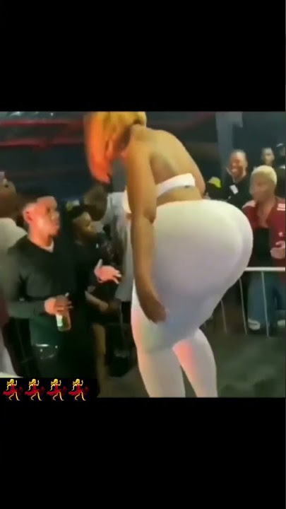 Segos Pumpkin (Resego Tshabadira) showing off her fat a$$ 🍑