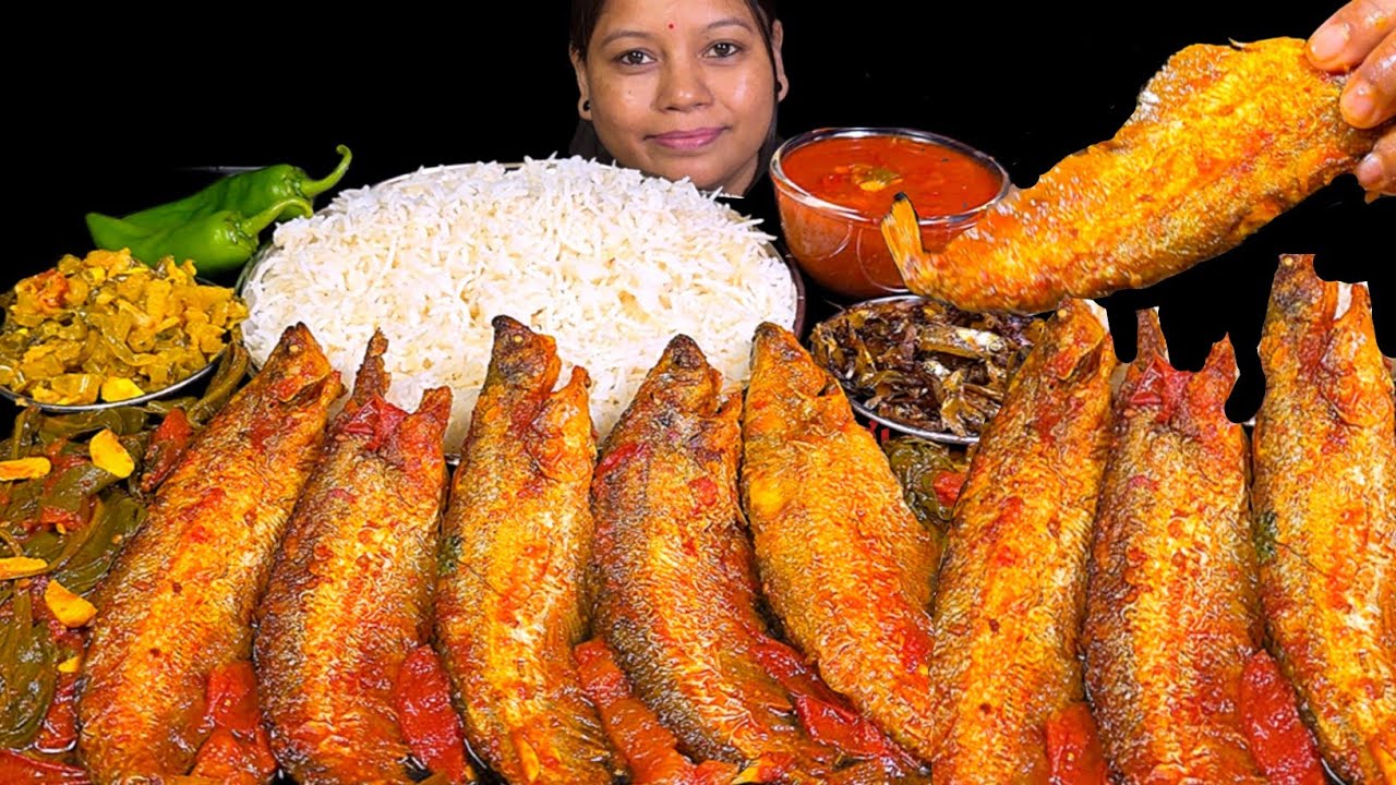 EATING TINY FISH FRY, FISH CURRY, RICE, SABJI & EXTRA GRAVY | EATING SHOW | MUKBANG | ASMR EATING