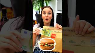 McDonalds 🍔 in 3 Bissen = 100€  #Shorts