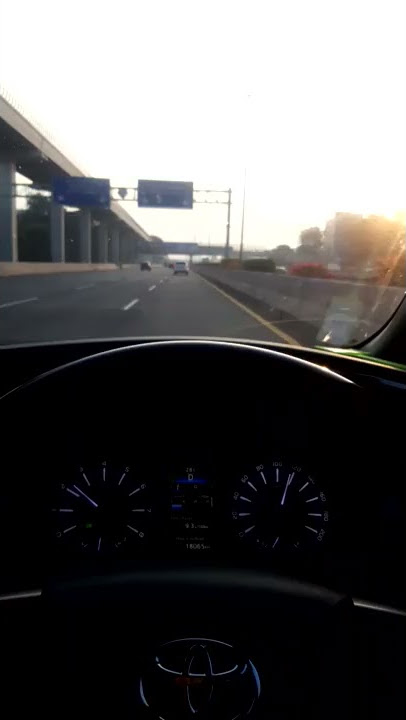 Jalan Santai Naik Innova Venturer