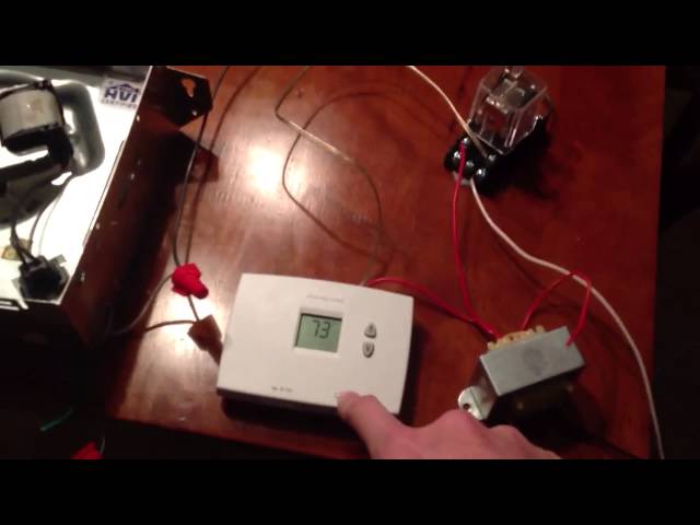 Thermostat controlled bathroom exhaust fan for cooling server room. -  YouTube