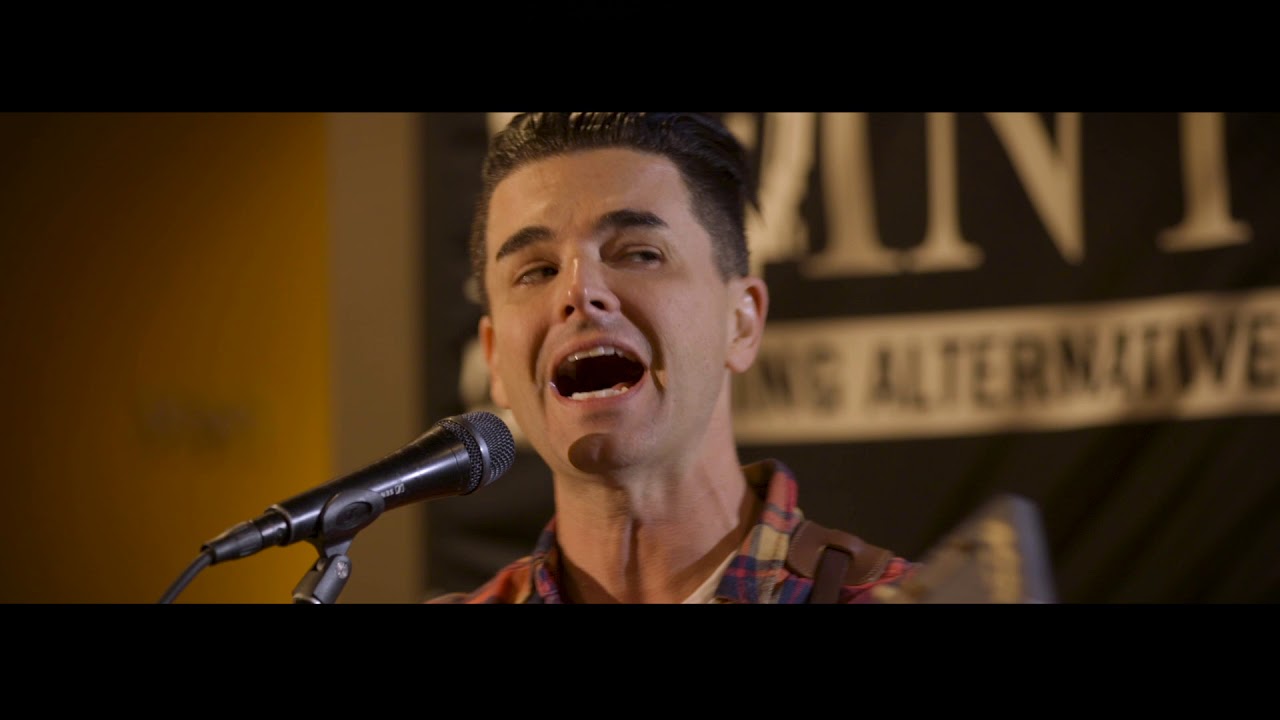 Dashboard Confessional Vindicated (LIVE) acoustic performance in The