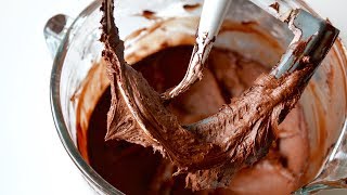 5-Minute Chocolate Buttercream Frosting