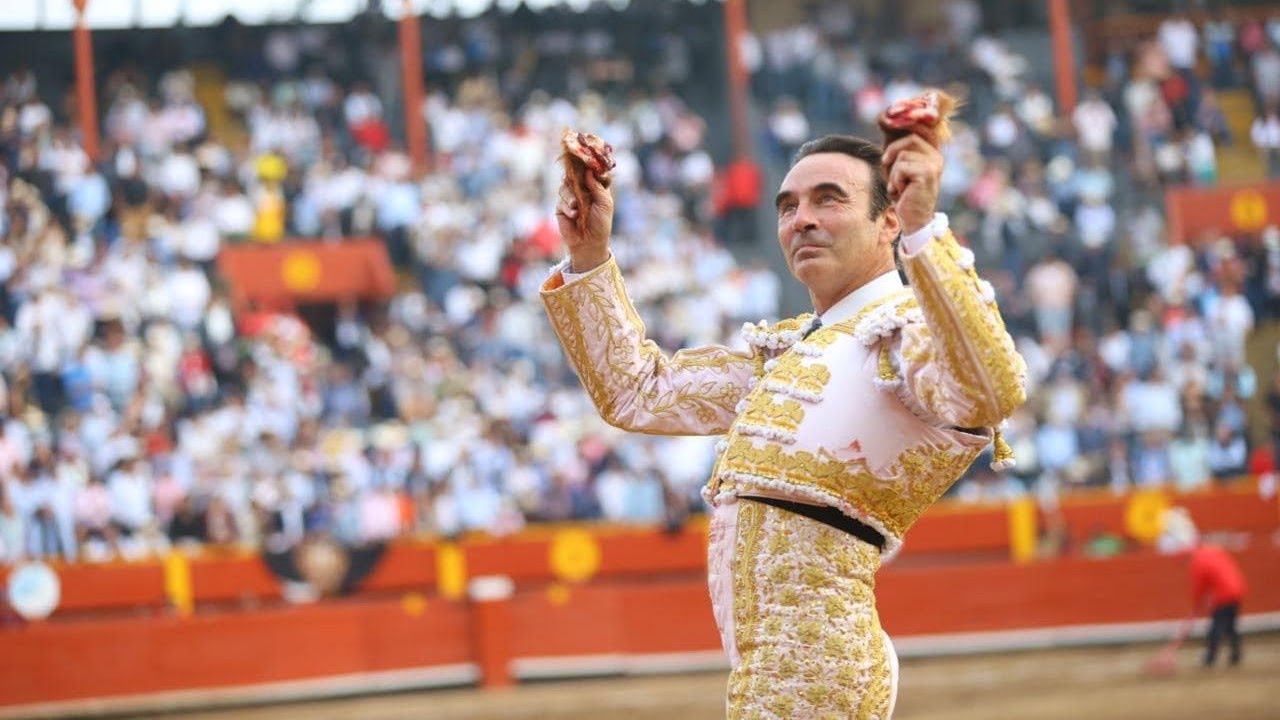 ACHO 2024 -2da corrida | Dos orejas para Enrique Ponce del toro de su ...