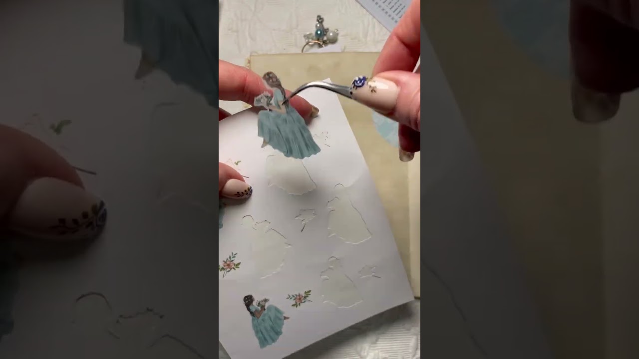 Plan with me. Sticker on Etsy. Link in Bio. 