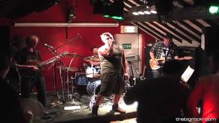 Download Lagu Rage Against The Machine – Killing In The Name [Full Live Cover by thebigrockroom] MP3