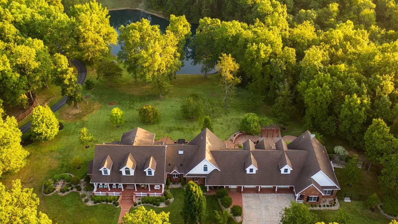 Tour Of A Luxury Mansion In Massachusetts House Worth 3 495 000