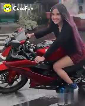 story' wa cewek cantik naik motor