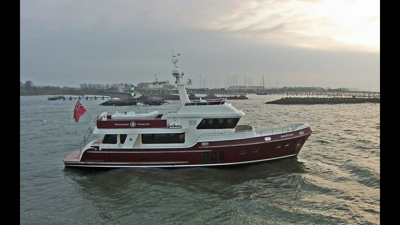 steel trawler yacht builders