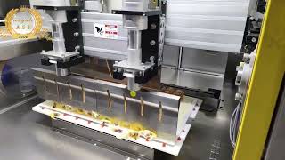 Ultrasonic cake cutting machine