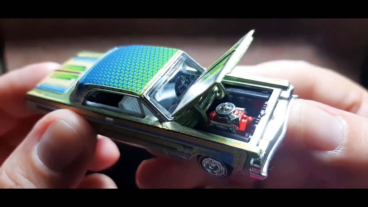 Chevy Impala 1964 Special Edition Racing Champions Mint , LOWRIDERS escala 1:64