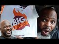 Reviewing Food At Shaq's BIG CHICKEN Restaurant | SMASH or PASS?