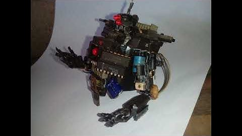 mecha scratch build and kitbash