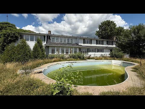 Amazing ABANDONED 1960s MANSION frozen in time! **untouched!**