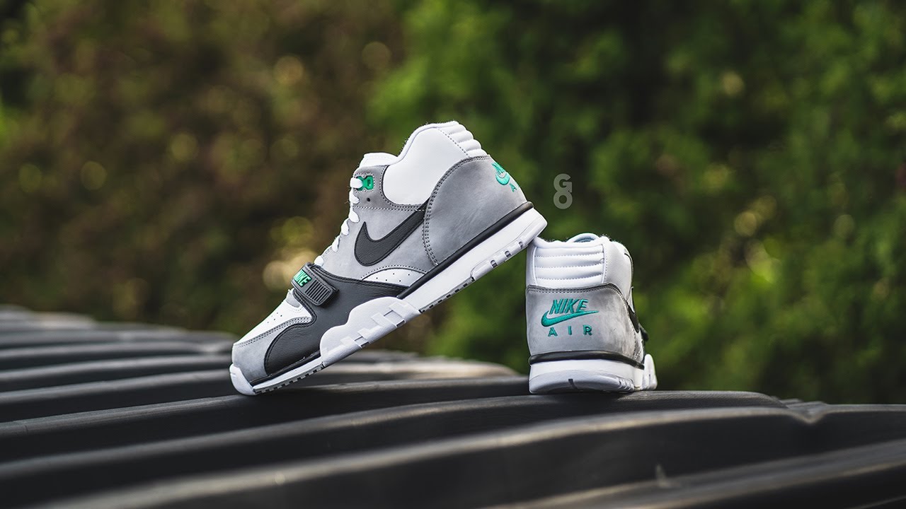 Nike Air Trainer "Chlorophyll" (2022): Review & YouTube