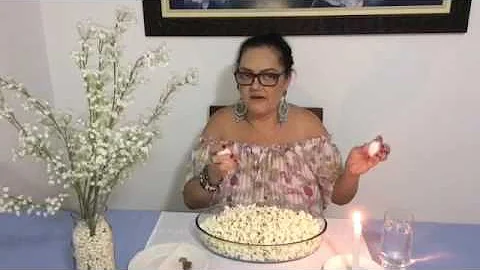Como tomar um banho de pipoca?