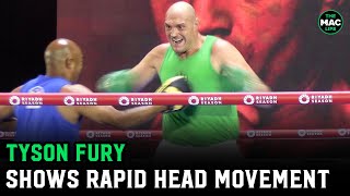 Tyson Fury in amazing shape? Shows rapid head movement | Fury vs. Usyk