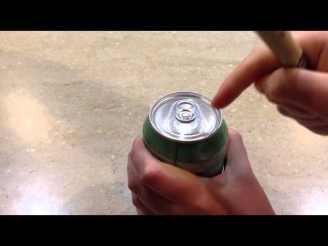 Como abrir uma lata de refrigerante de forma divertida!