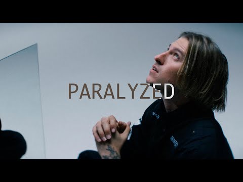 Elyne - PARALYZED feat. Rising Insane (Official Lyric Video)