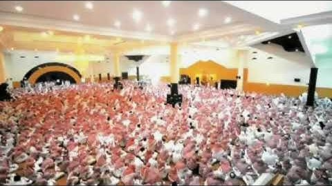 والله أنزل من السماء ماءا تلاوة يصعب وصفها من سورة النحل من رمضان 1431 للشيخ ياسر الدوسري360P