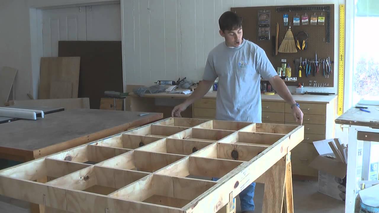 Trip's DIY Plywood Cutting Table - YouTube
