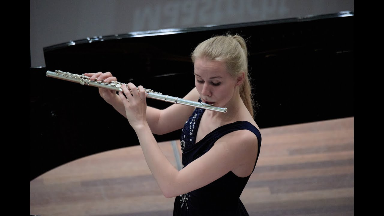 Pēteris Vasks-Landscape with birds (Ainava ar putniem) for flute solo , Kristīne Beitika (2018)