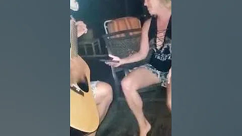 Randy Looney & Teresa Castellano She talks to ange...