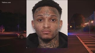 Police still searching for convicted felon who escaped security in Clayton County