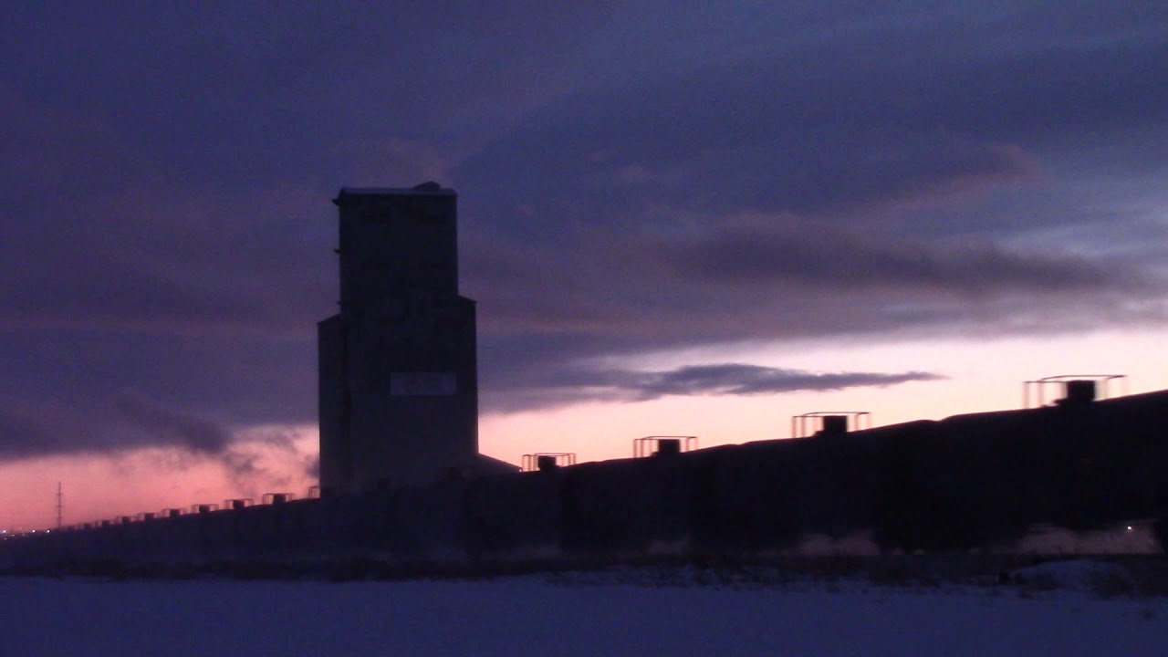 CPR Train Spotting HD: CP 8886 South, Train 569 At Niobe AB. 2020/1/4