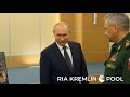 "Звезда одна на одной": Шойгу показал Путину макет нового музея вооруженных сил