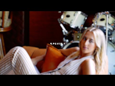 Ashley Cooke - baby blues (lyric video)