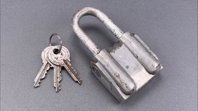 Sevan Biçakçi Padlock P1117