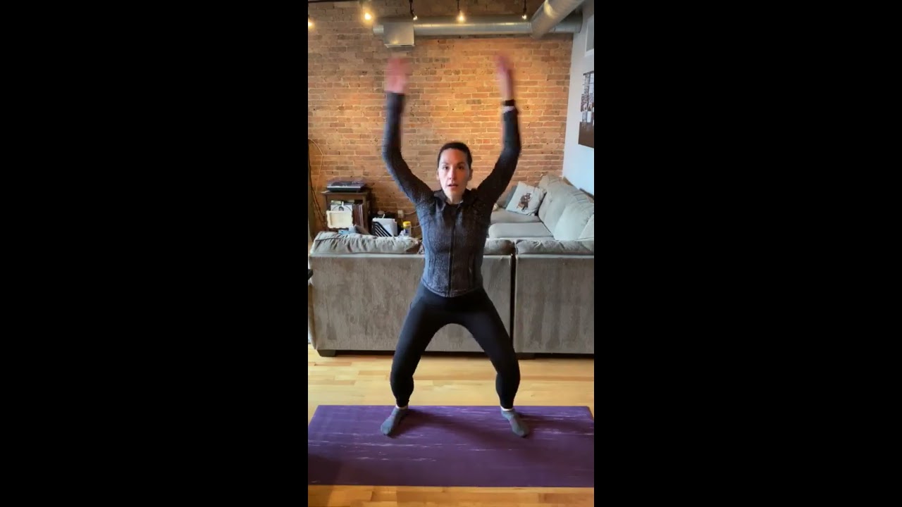 7 Minutes to Target Your Gluteals with Physical Therapist Dr. Jennifer Nelson