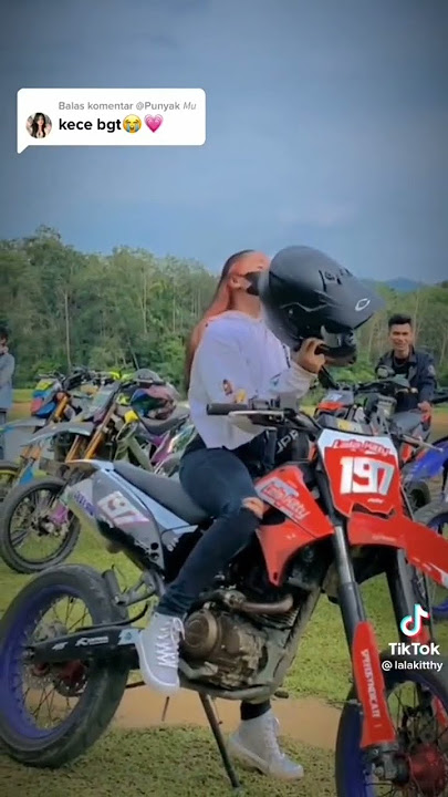 Cewe Cantik lagi nih pake Klx #keren#idaman#klx