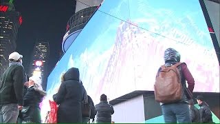 NYタイムズスクエアに　「4K」世界最大ディスプレー(14/11/19)