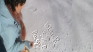 Rozie Ramati- Blank Page (Official Lyric Video)