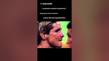 🤔 algo de errado não está certo !   #shorts #futebol#viral#video #namorada