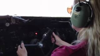 Flying a DC3