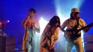 Watch Las Aves Heartbeats video