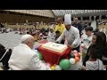 Los niños del Dispensario Santa Marta celebran junto al l Papa Francisco su 87 cumpleaños