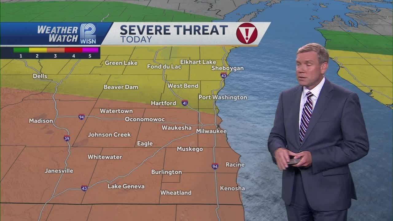 Severe storm threat for southeast Wisconsin - YouTube