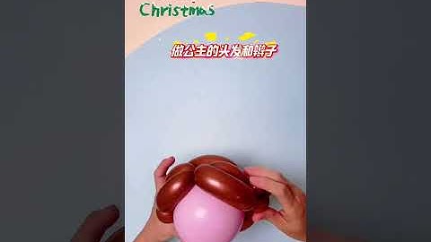 This modification of the balloon Christmas tree is just amazing. It has transformed in