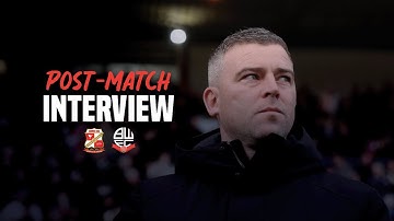 STEVEN SCHUMACHER | Head Coach reacts to Swindon Town away