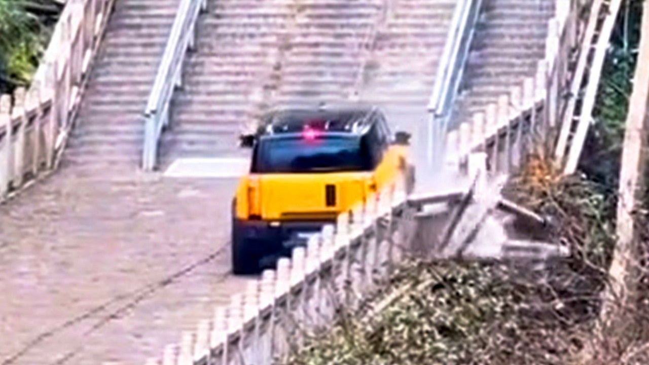 Unbelievable Viral Fails | Viral Moments Caught