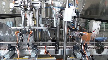 Automatic linear filling machine LINE 2-5 and automatic linear capping machine EVO - Detergents